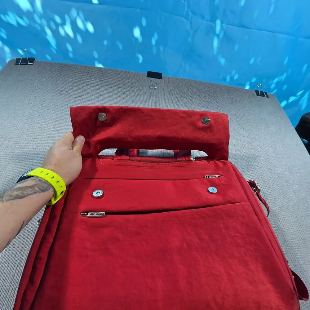 Sentoza Red Nylon Backpack for 15 in Laptop, Padded, Partitions, Solid Pattern